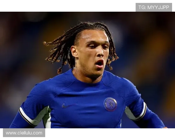 杜埃致命回传酿大错莫雷拉建功斯特拉斯堡逆转领先巴黎 杜埃致命回传酿大错莫雷拉建功斯特拉斯堡逆转领先巴黎