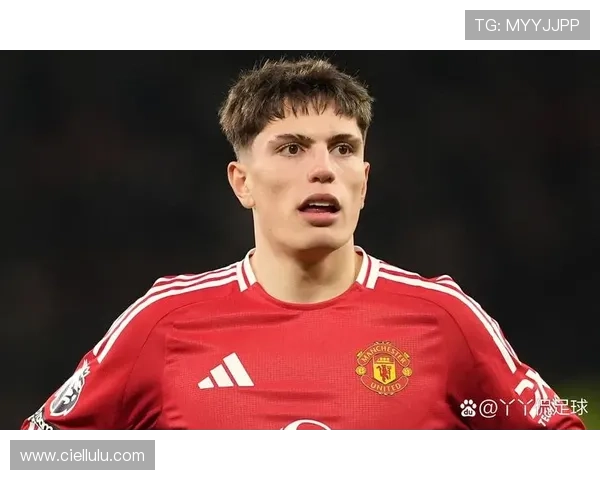 加纳乔灵气爆发小角度劲射破门首球献蓝军激情广告牌庆祝