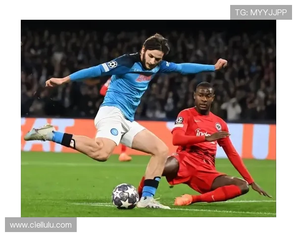 瓦尼亚谈扑点瞬间决定：凭直觉选择方向助那不勒斯取胜